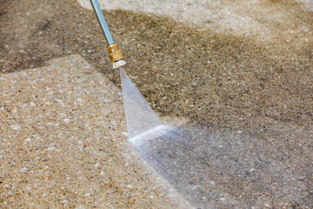 Best Animal Enclosure Cleaning  in Worthington Hills, KY